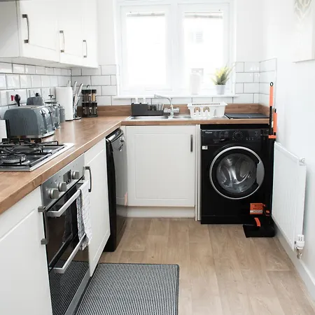 Comfy Modern 3Br Semi Detached 400Mb Wifi Free Double Parking Villa Newcastle upon Tyne Exterior photo